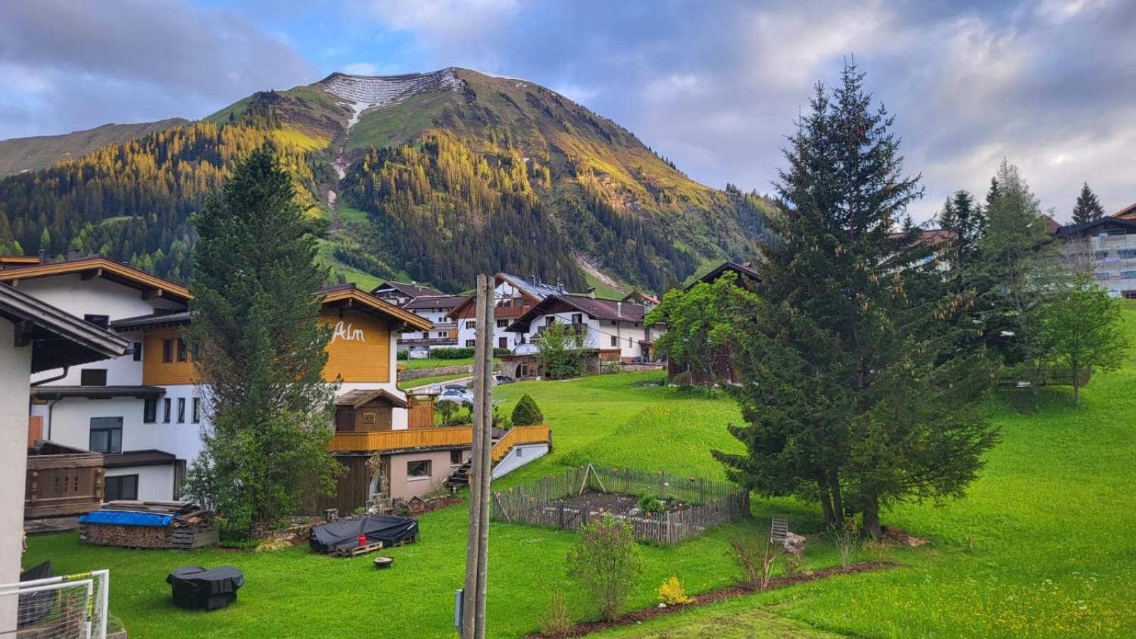 Almtraum Berwang Apartment Exterior foto
